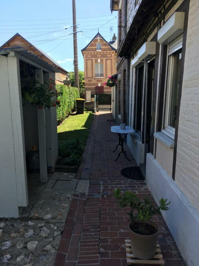 Chambre La Petite Venise ปองต์-เอาเดแมร์ ภายนอก รูปภาพ